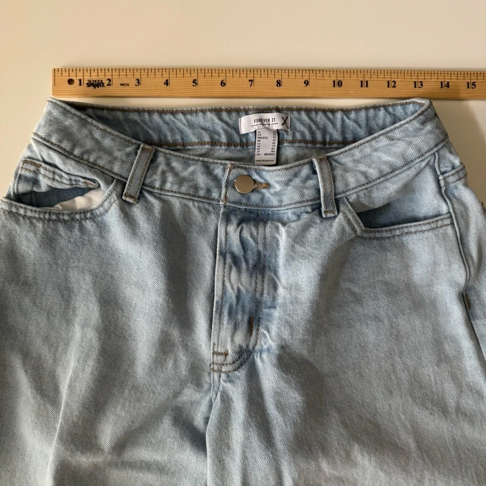 Forever 21 Long Denim Jean Shorts Jorts Women’s size 25